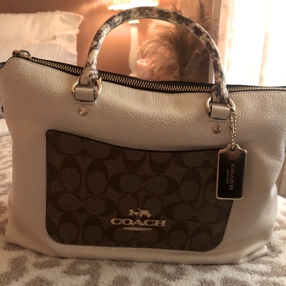 Coach Handbags - Coach handbag